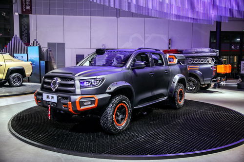 黑弹23万元起 旅装炮26万元起 下载驭炮而行app即可下单